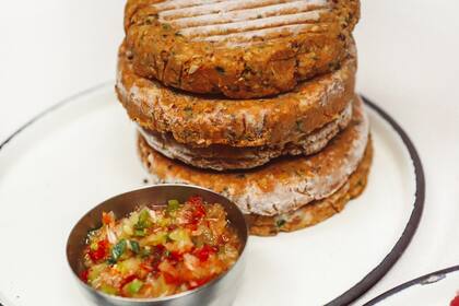 Estilo Veggie ofrece una nutrida sección de congelados, para armar el propio menú en casa