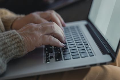 Estima que para 2030 habrá 150 millones de empleos adicionales para mayores de 55 años en el mundo