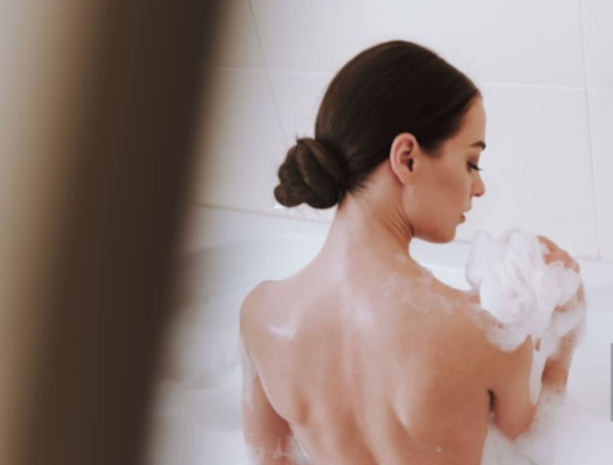 El Debate del Baño: ¿Cuándo es Mejor Ducharse para tu Salud y Bienestar? Experta Responde