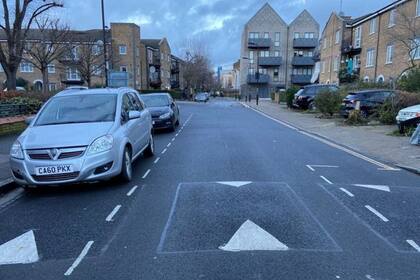 Estos reductores de velocidad no fueron diseñados así para reducir costos...