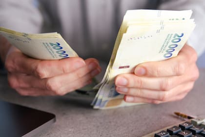 Estos son los aumentos mensuales que se fijaron hasta febrero 2026