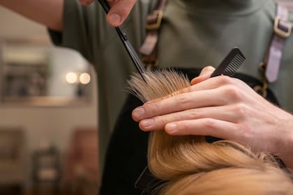 Estos son los mejores días para cortarse el pelo, según el calendario lunar