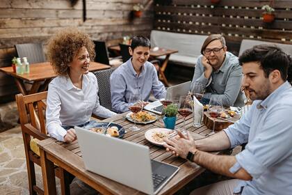 Estos vinos permiten la posibilidad de disfruta de una copa dentro de un almuerzo laboral
