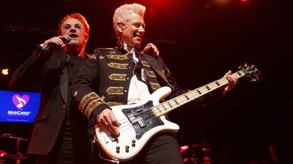 “Estoy agradecido por su amistad”, dijo Clayton de sus compañeros