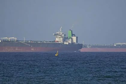 Teherán ha estado cobrando enormes sumas de dinero a algunos buques a cambio de su paso por el estrecho de Ormuz.