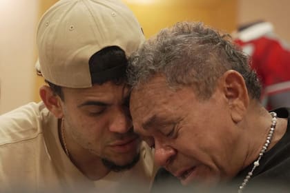 Estremecedor: Luis Díaz se reencontró con su padre, Mané Díaz