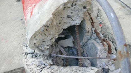 La cantidad de hierro utilizado, su grosor y el hecho de que sea corrugado o liso puede determinar la supervivencia o no de la estructura.