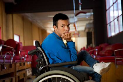 Los sábados Rodrigo juega a la pelota en una asociación de fútbol de sillas de ruedas a motor