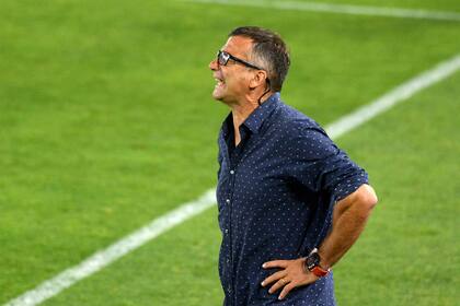 Pizzi tiene una curiosa foja historia con River, más que como adversario que como integrante, en la cual tuvo alegrías y sinsabores casi por igual.