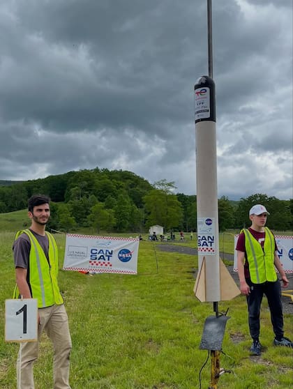 Estudiantes argentinos se consagraron campeones en una competencia de la NASA.