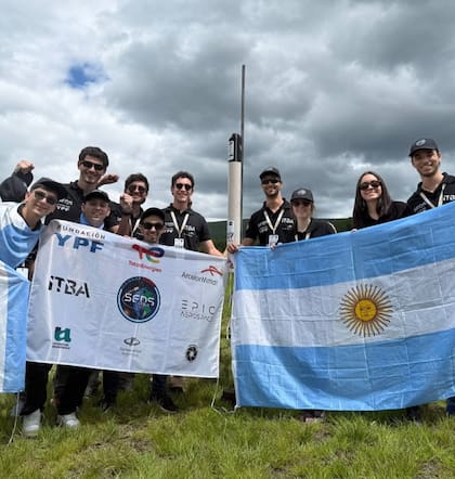 Estudiantes argentinos se consagraron campeones en una competencia de la NASA.