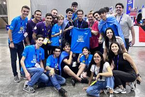 Quiénes son los chicos argentinos que se subieron al podio del Mundial de Robótica