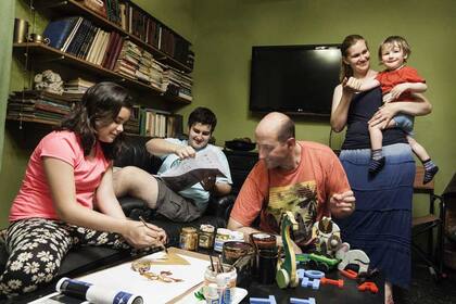 Estudiar en casa: la opción antisistema de 2000 familias