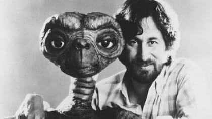 Tras el estreno de E.T., el extraterrestre, Steven Spielberg fue acusado de plagio por un realizador indio