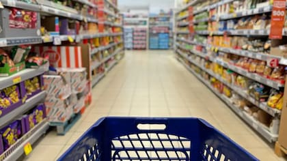 Etiquetar los productos con información sobre sus emisiones de carbono puede ayudarnos a elegir productos menos dañinos para el medio ambiente.