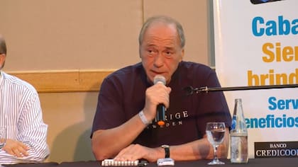 Eugenio Zaffaroni en charla institucional de RCT