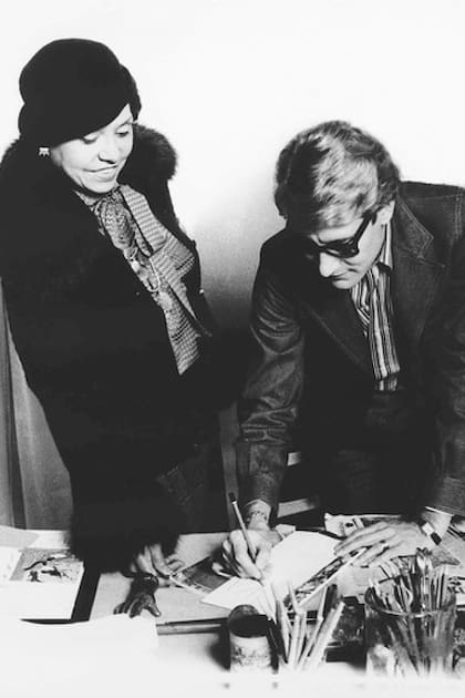 Eunice Johnson e Yves Saint Laurent