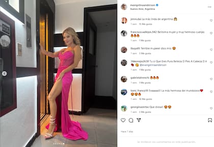 Eva Anderson deslumbró con un look Barbiecore y sus fans la llenaron de elogios (Foto: Instagram @evangelinaanderson)
