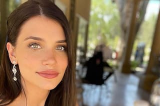 Eva de Dominici y un emotivo recorrido por Villa Fiorito, el barrio de su infancia, junto a Eduardo Cruz y su hijo Cairo