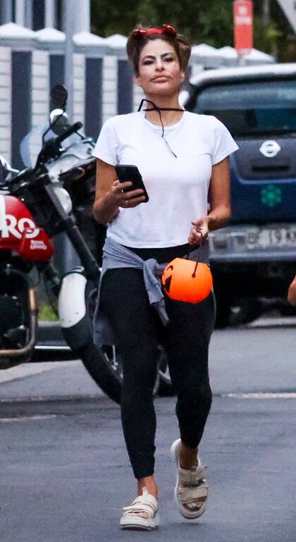 Eva Mendes celebra Halloween en Australia