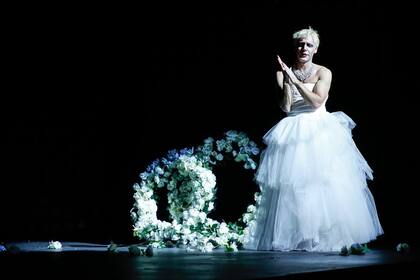 Eva Perón, en la reciente puesta del Teatro Cervantes. Foto: Mauricio Cáceres