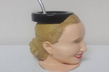 Eva Perón también forma parte de la colección de mates que se vende en las redes