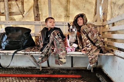 Evacuados durante la inundación en Bahía Blanca