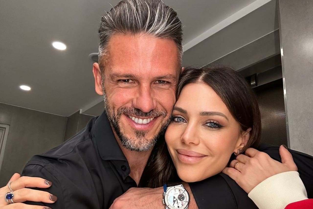 Evangelina Anderson compartió una romántica foto con Martín Demichelis en la playa - LA NACION