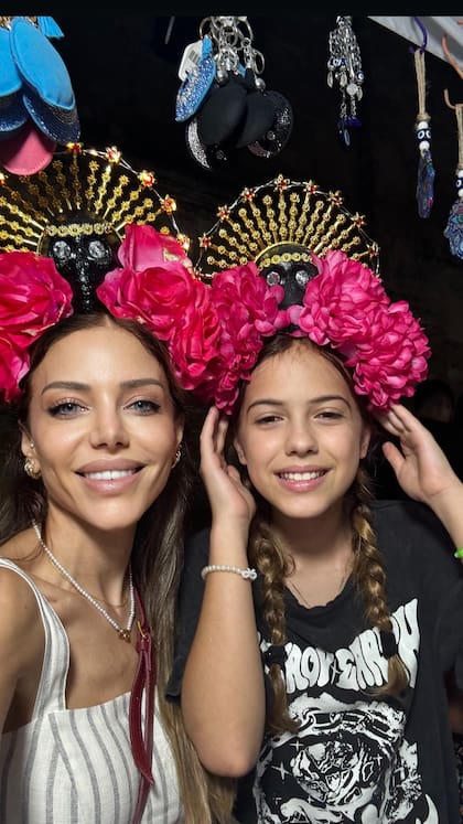 Evangelina Anderson salió de paseo con sus hijas mientras Demichelis presenciaba el partido de Monterrey contra América