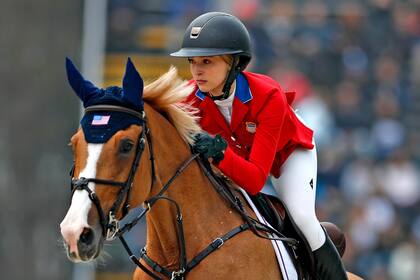 Como jinete, obtuvo una medalla de bronce en los Juegos Panamericanos de 2019