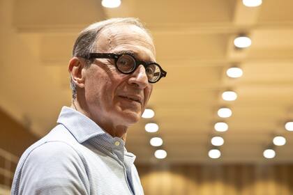 Evelino Pidò se formó con la escuela vienesa y con Oesterreicher aprendió el repertorio alemán, "que es una gran escuela, ¡la mejor del mundo!", asegura el director