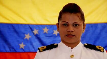 Evelyn Gabriela, la primera mujer militar que se rebela contra Nicolás Maduro