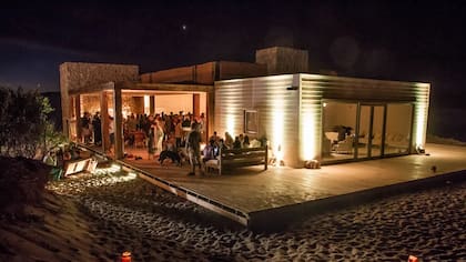 Evento en el parador de Bahía del Moro, donde durante la temporada de verano suele cocinar el chef Rodo Puente