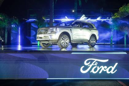 Everest, el nuevo SUV de Ford anunciado en la reinauguración de sus oficinas en Pacheco