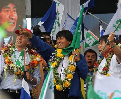 Evo, en campaña para el referéndum del domingo