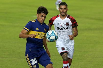 Exequiel Zeballos, un wing veloz y encarador en Boca.