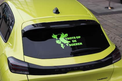 Existe una técnica segura para retirar los stickers