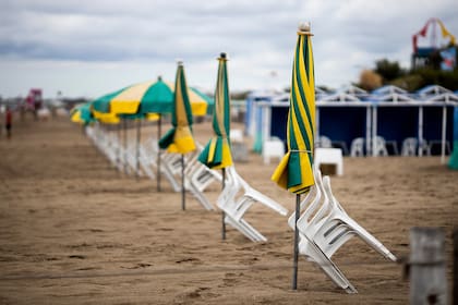 Expectativa en el comienzo de la temporada. Temen que un rebrote afecte el flujo de turistas