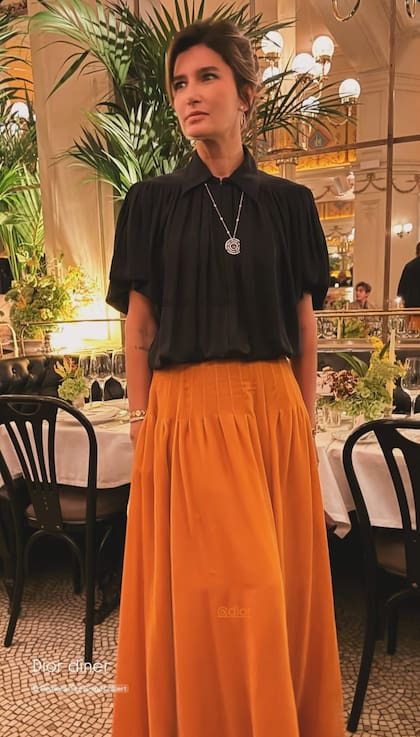 Experta en joyas, Charlotte Barbotin-Larrieu asistió, junto a Valentina y a Juliana, a la comida de Dior