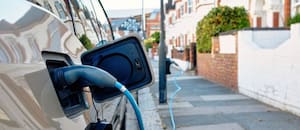 Un físico alemán reveló por qué los motores a combustión ya no pueden mejorar más