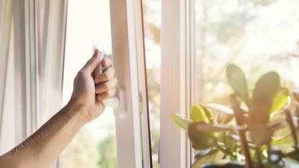 Expertos sugieren facilitar la circulación cruzada en casa