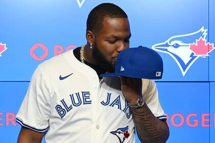 Explicó que su padre, el exjugador Vladimir Guerrero, siempre le transmitió el deseo de verlo vestir los colores de República Dominicana en torneos internacionales