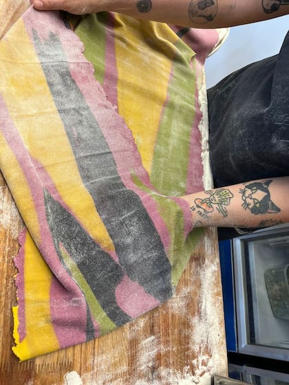 Explosión de colores en las pastas de Tita.