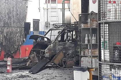 Explosión en una estación de servicio de gas en Morón