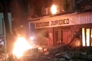 Tras la explosión de una casa en Santos Lugares, la empresa Naturgy y del municipio de Tres de Febrero explicaron qué pasó