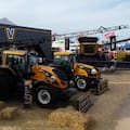 así es el tractor oficial de Expoagro