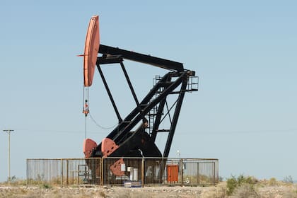 Extracción de petróleo en la zona de Vaca Muerta
