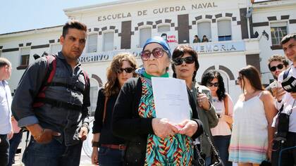 Eylogia Gabriel, pariente del soldado Macedonio Rodriguez