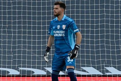 Ezequiel Centurión, reemplazante de Armani