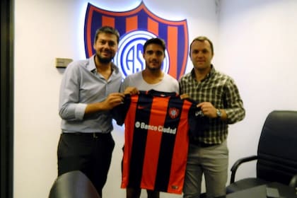 Ezequiel Cerutti firmó su contrato con el Ciclón